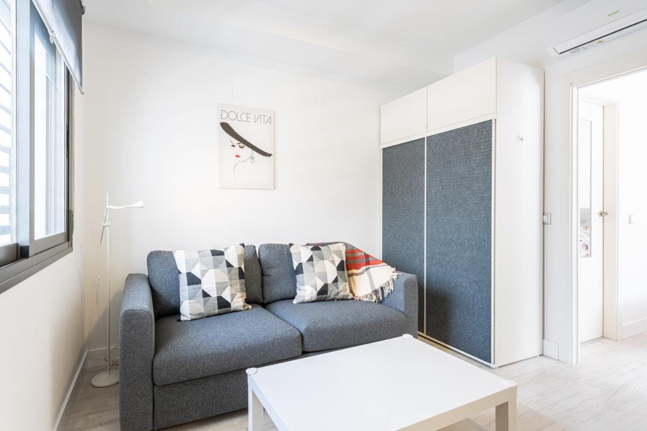 Holidays2Malaga Dos Aceras Apartment Exterior photo